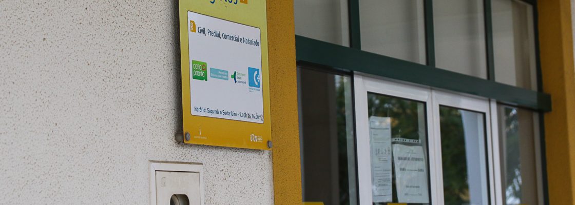 Município e IRN assinam protocolo para garantir funcionamento regular da Conservatória de Venda...