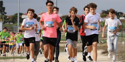 Fase concelhia do Corta-mato Escolar juntou cerca de 400 alunos